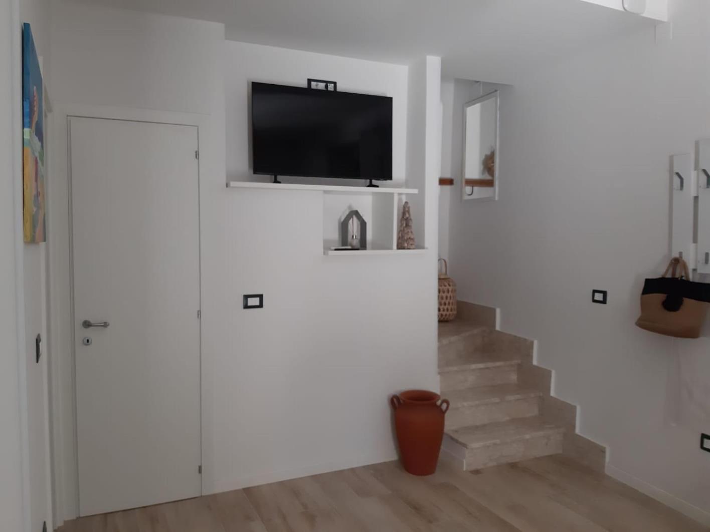Casa Tornola Nel Borgo Villa แตร์โมลิ ภายนอก รูปภาพ