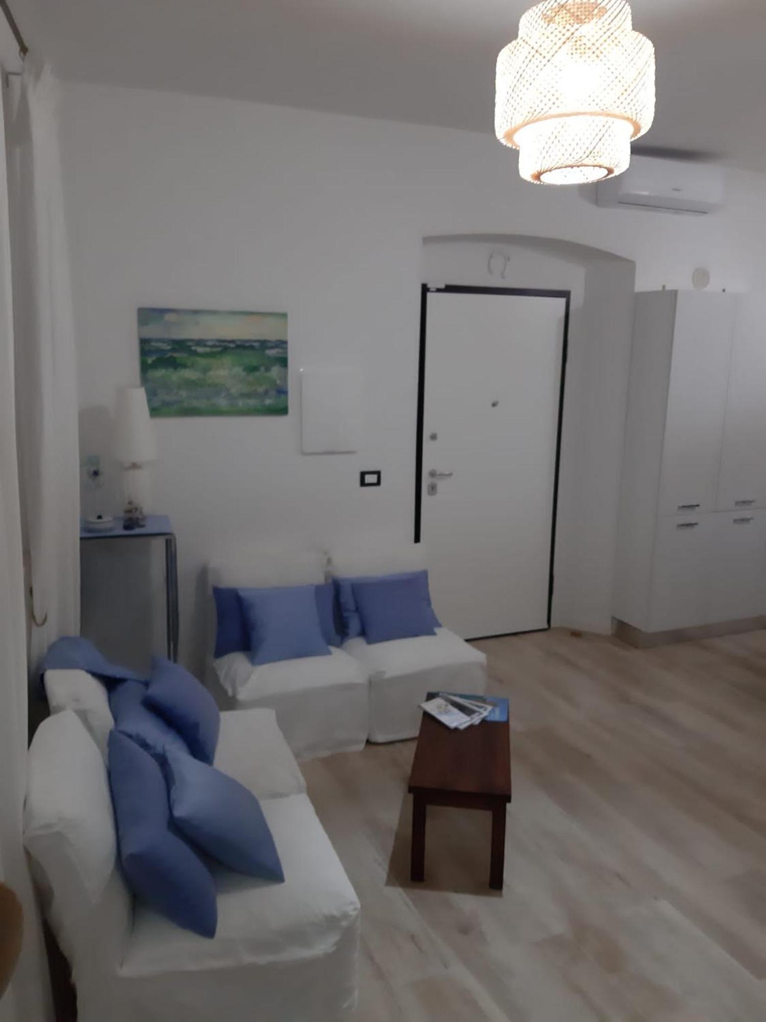 Casa Tornola Nel Borgo Villa แตร์โมลิ ภายนอก รูปภาพ